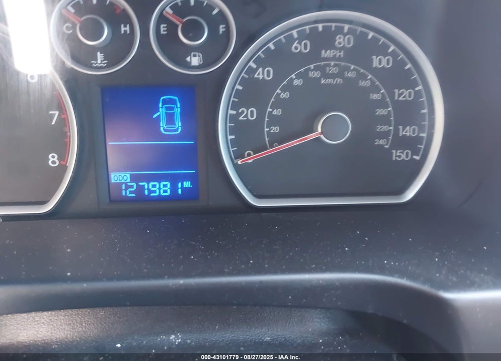 2011 HYUNDAI ELANTRA TOURING GLS VIN: KMHDB8AE3BU090045