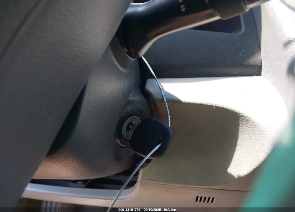 2010 TOYOTA CAMRY VIN: 4T1BF3EK2AU537154