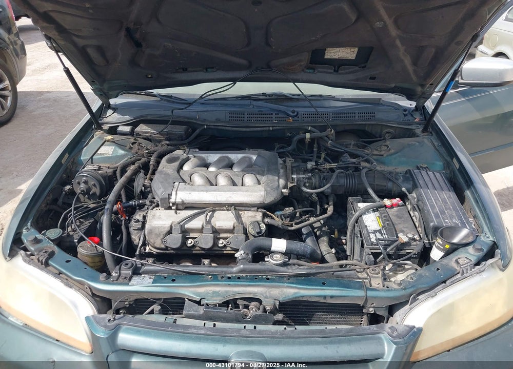 2002 HONDA ACCORD 3.0 EX VIN: 1HGCG16512A023092