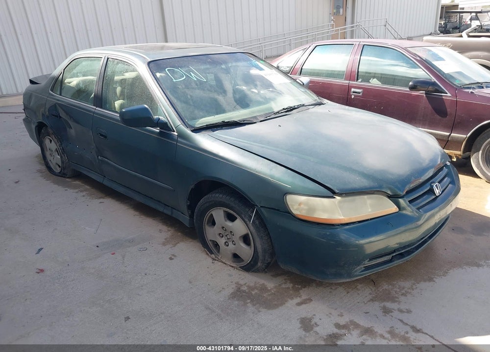 2002 HONDA ACCORD 3.0 EX VIN: 1HGCG16512A023092