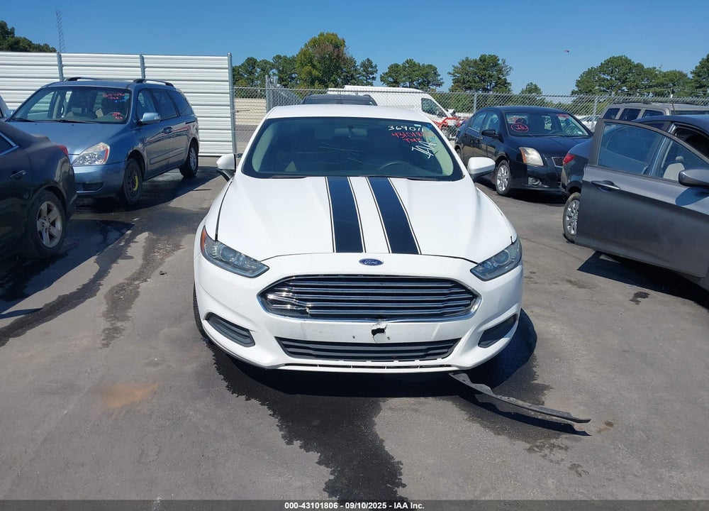 2016 FORD FUSION VIN: 3FA6P0G75GR369011