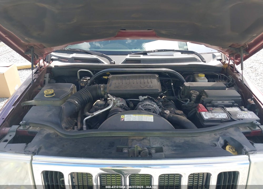 2007 JEEP COMMANDER VIN: 1J8HH48P17C579828