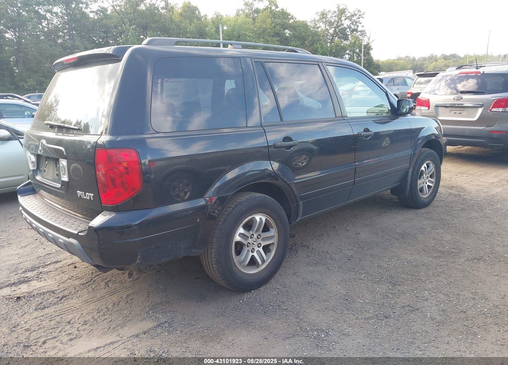 2005 HONDA PILOT EX-L VIN: 5FNYF185X5B011409