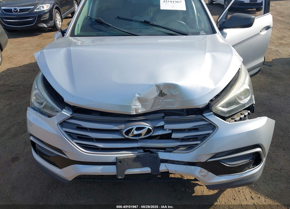 2017 HYUNDAI SANTA FE VIN: 5XYZT3LB7HG460095