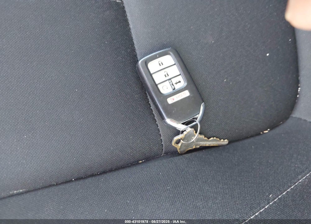 2018 HONDA CIVIC EX VIN: 2HGFC2F78JH592375