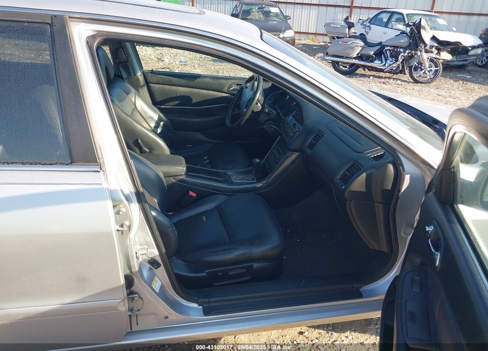 2002 ACURA TL 3.2 TYPE S VIN: 19UUA56822A000279