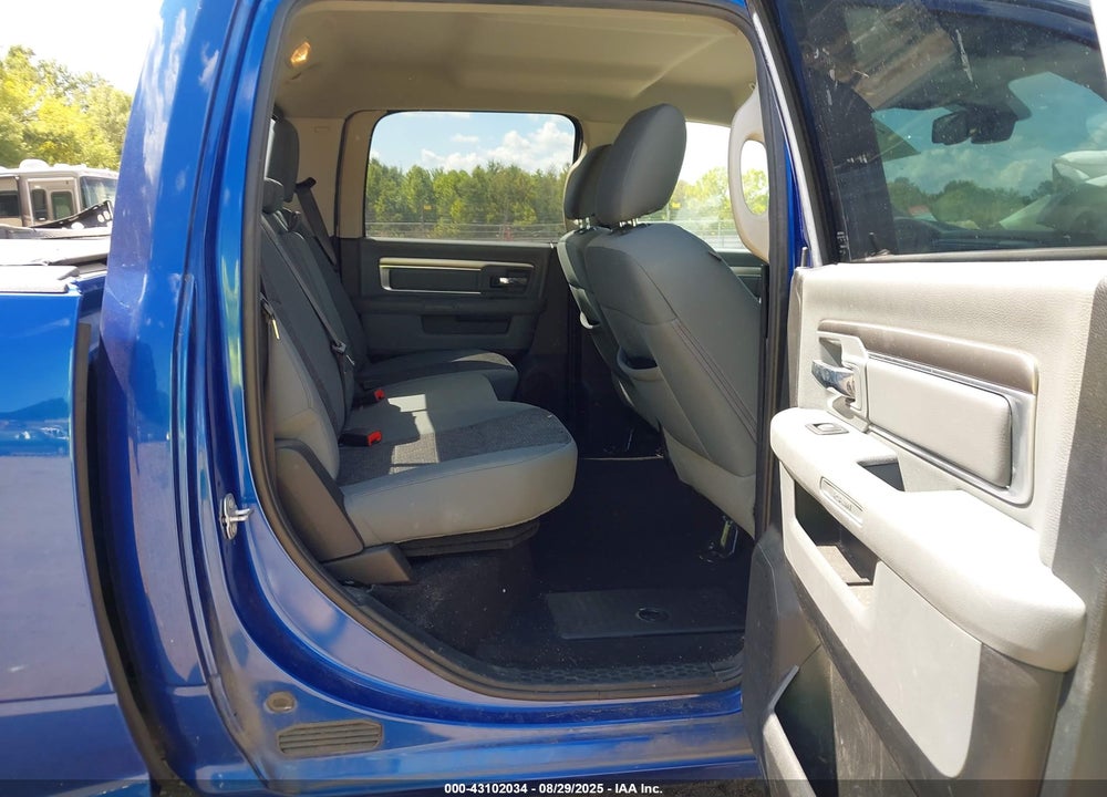 2019 RAM 1500 VIN: 1C6RR7LT7KS538334
