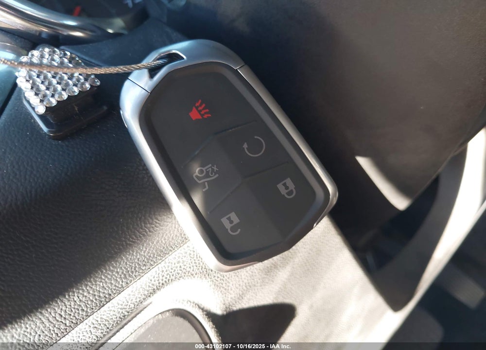 2020 CHEVROLET EQUINOX VIN: 2GNAXHEV0L6235147