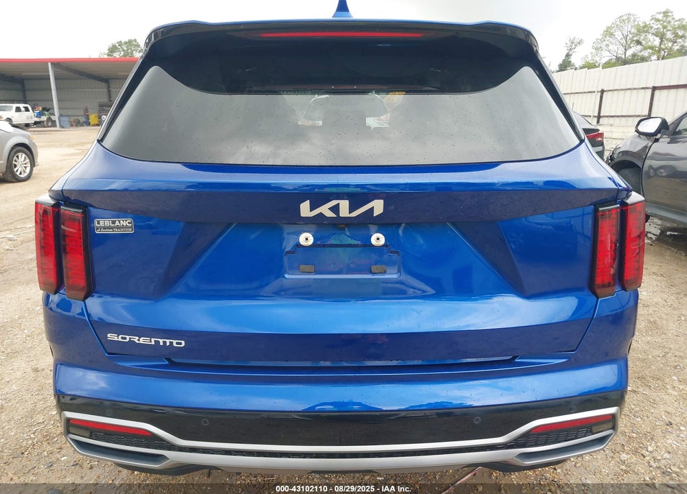 2023 KIA SORENTO VIN: 5XYRL4LC7PG241022