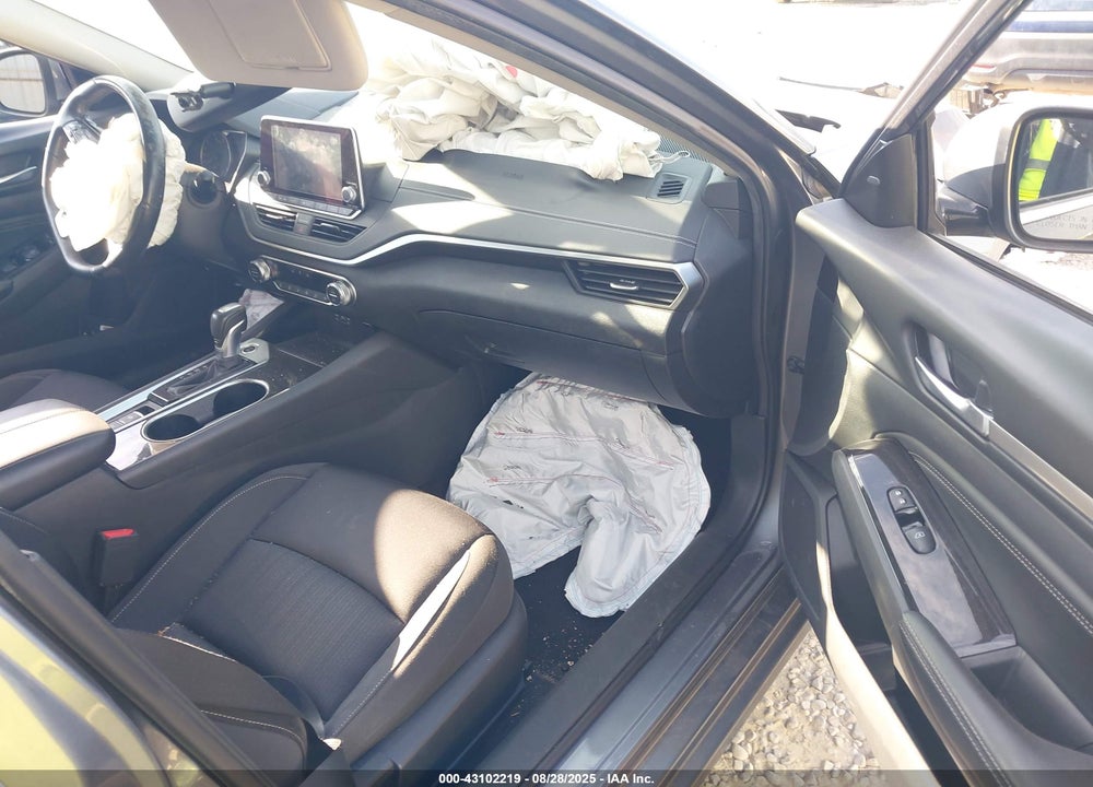 2020 NISSAN ALTIMA VIN: 1N4BL4DW8LC100670