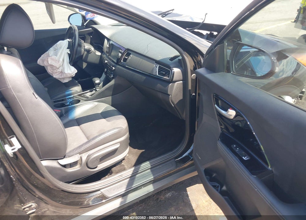 2017 KIA NIRO VIN: KNDCC3LC9H5078190