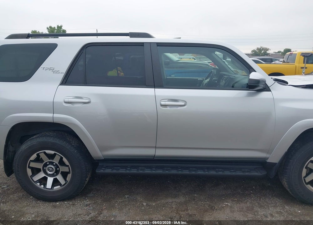 2021 TOYOTA 4RUNNER TRD OFF ROAD VIN: JTEPU5JR9M5933588