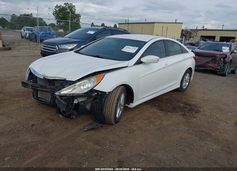 2014 HYUNDAI SONATA GLS VIN: 5NPEB4AC7EH871701