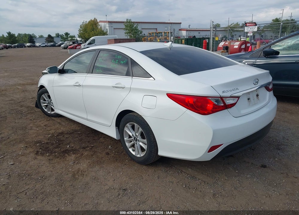 2014 HYUNDAI SONATA GLS VIN: 5NPEB4AC7EH871701