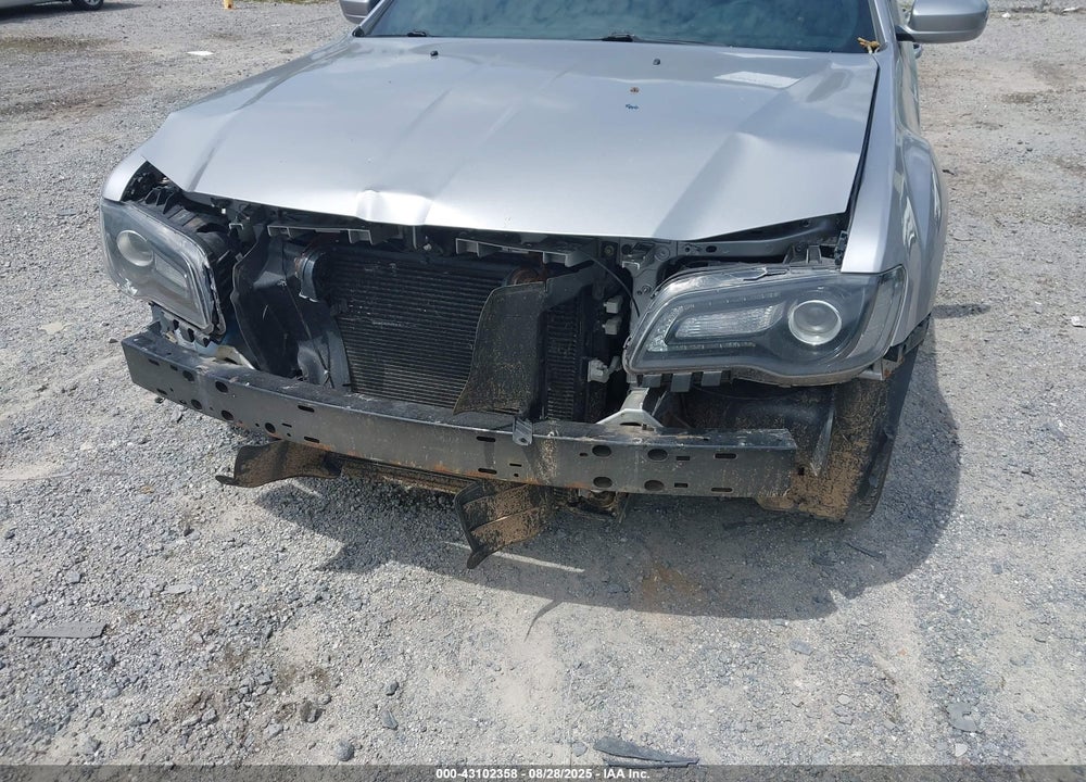 2016 CHRYSLER 300 VIN: 2C3CCAGG8GH244356
