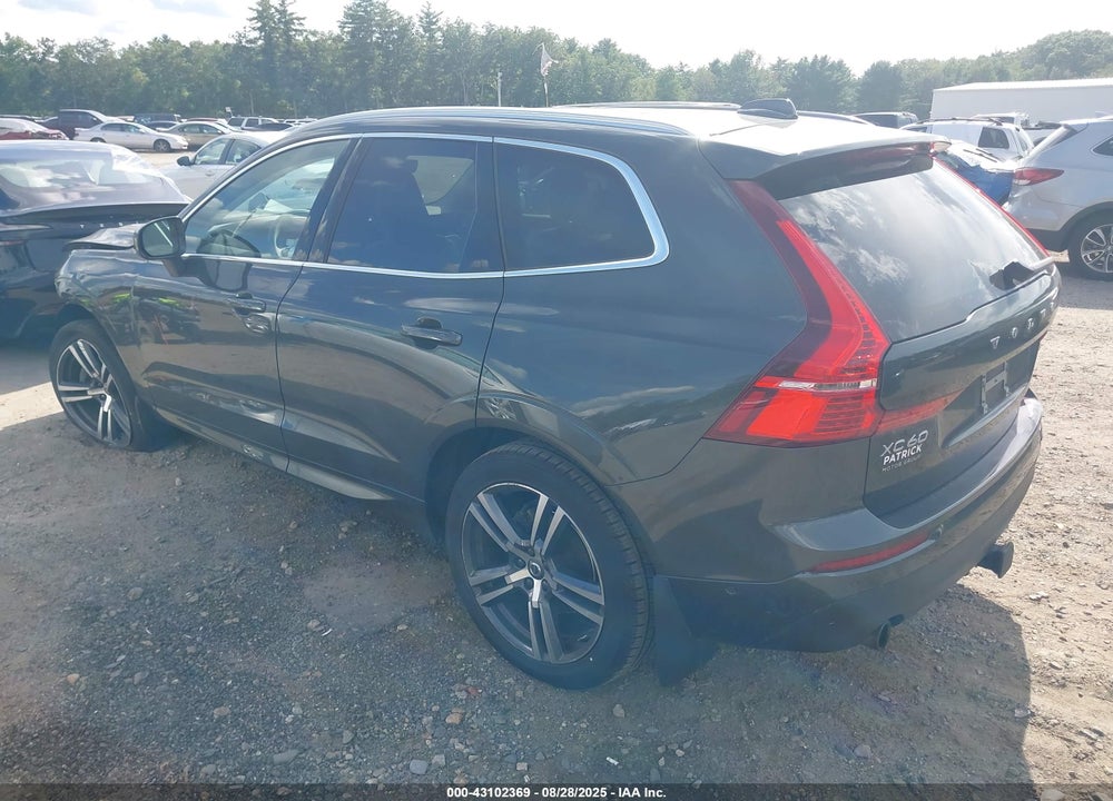 2019 VOLVO XC60 T5 MOMENTUM VIN: LYV102RK4KB214452