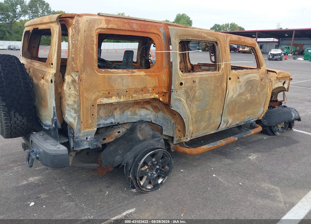 2008 HUMMER H3 SUV VIN: 5GTEN43E688188079
