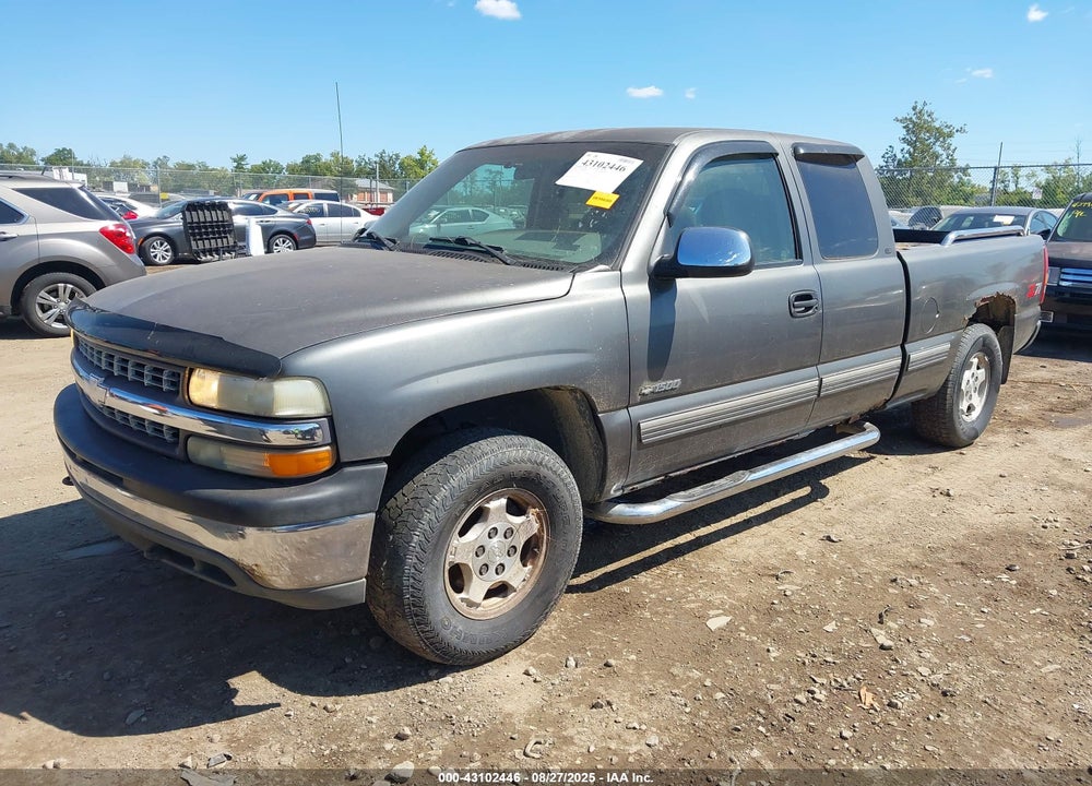 1999 CHEVROLET SILVERADO 1500 LS VIN: 1GCEK19T5XE158575