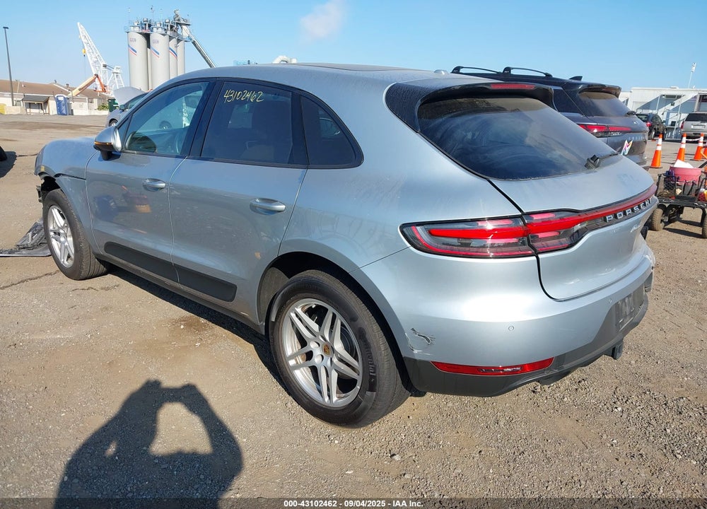 2019 PORSCHE MACAN VIN: WP1AA2A52KLB03654
