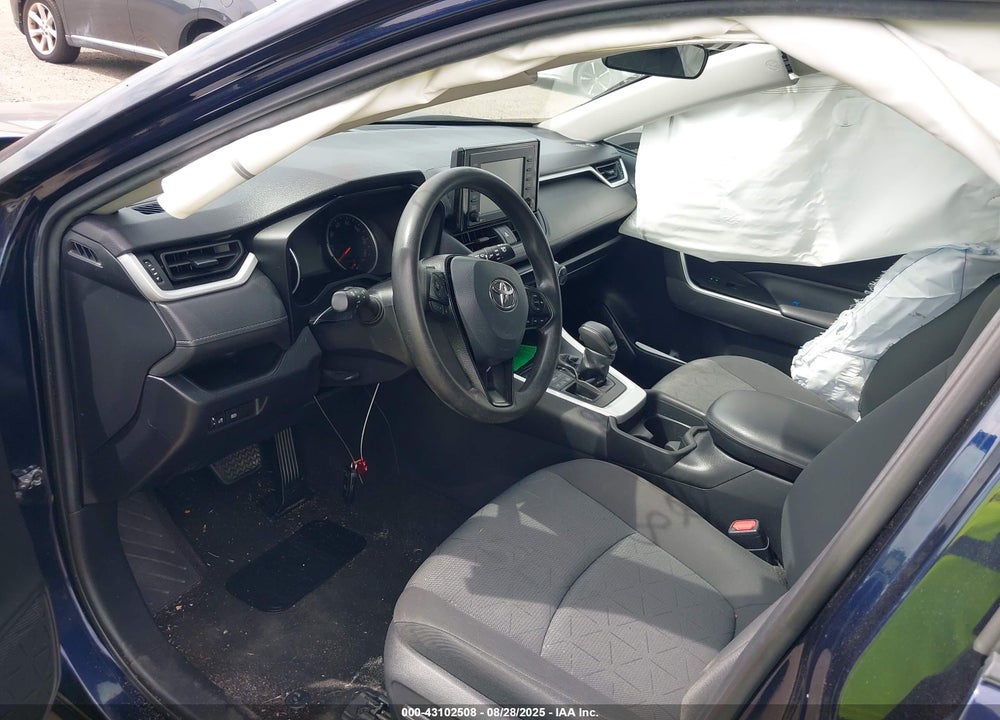 2021 TOYOTA RAV4 XLE VIN: 2T3P1RFV4MW180006