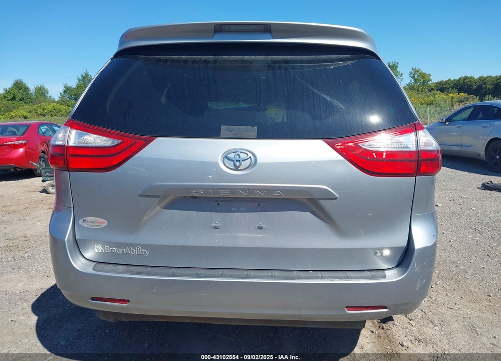 2017 TOYOTA SIENNA VIN: 5TDKZ3DC7HS826423