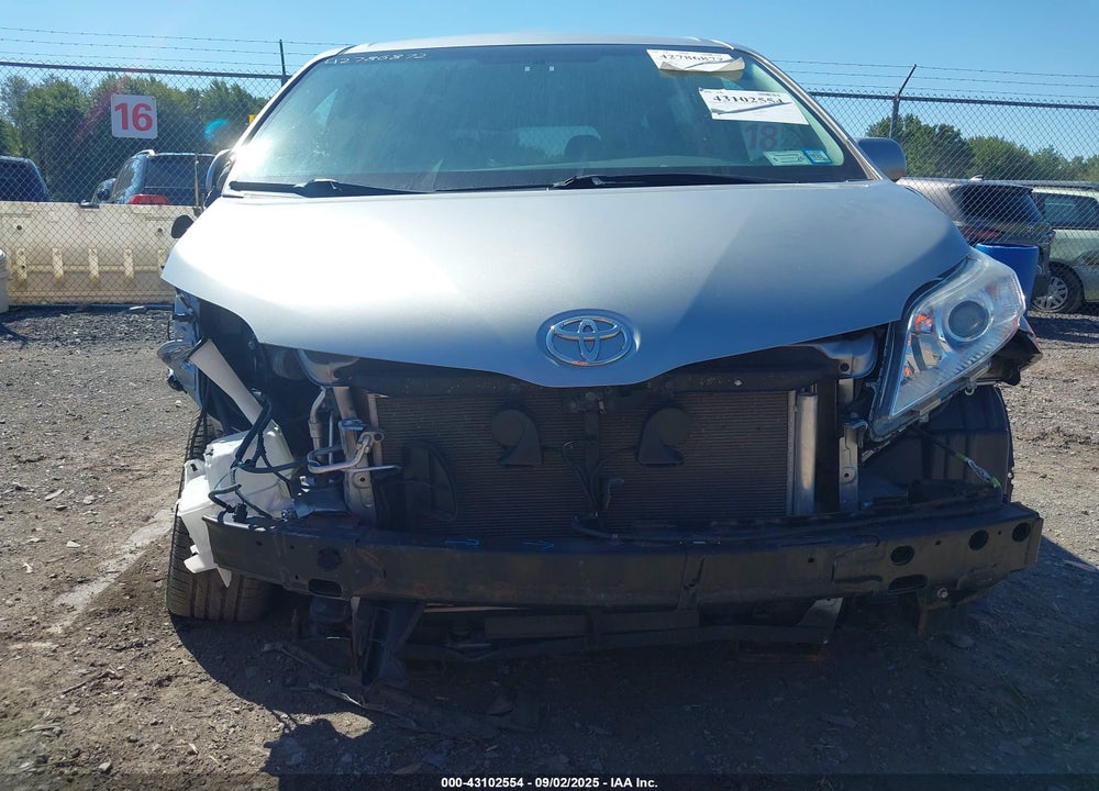 2017 TOYOTA SIENNA VIN: 5TDKZ3DC7HS826423
