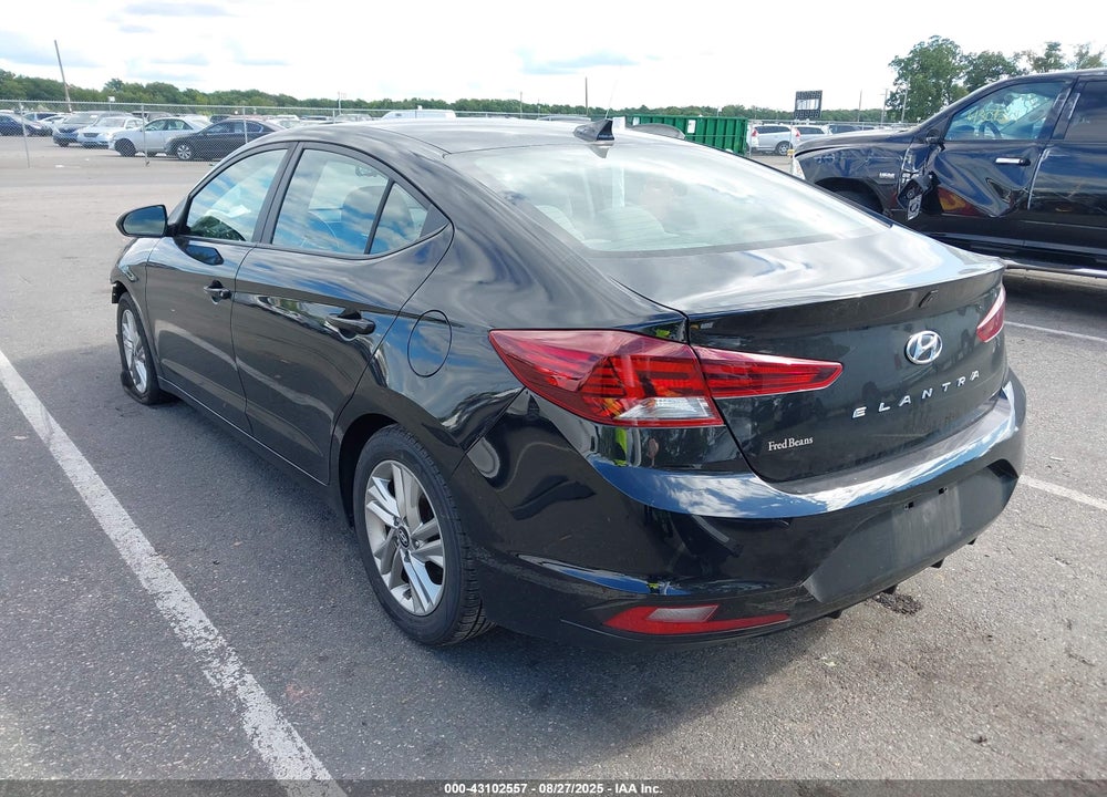 2019 HYUNDAI ELANTRA VIN: KMHD84LF5KU785480