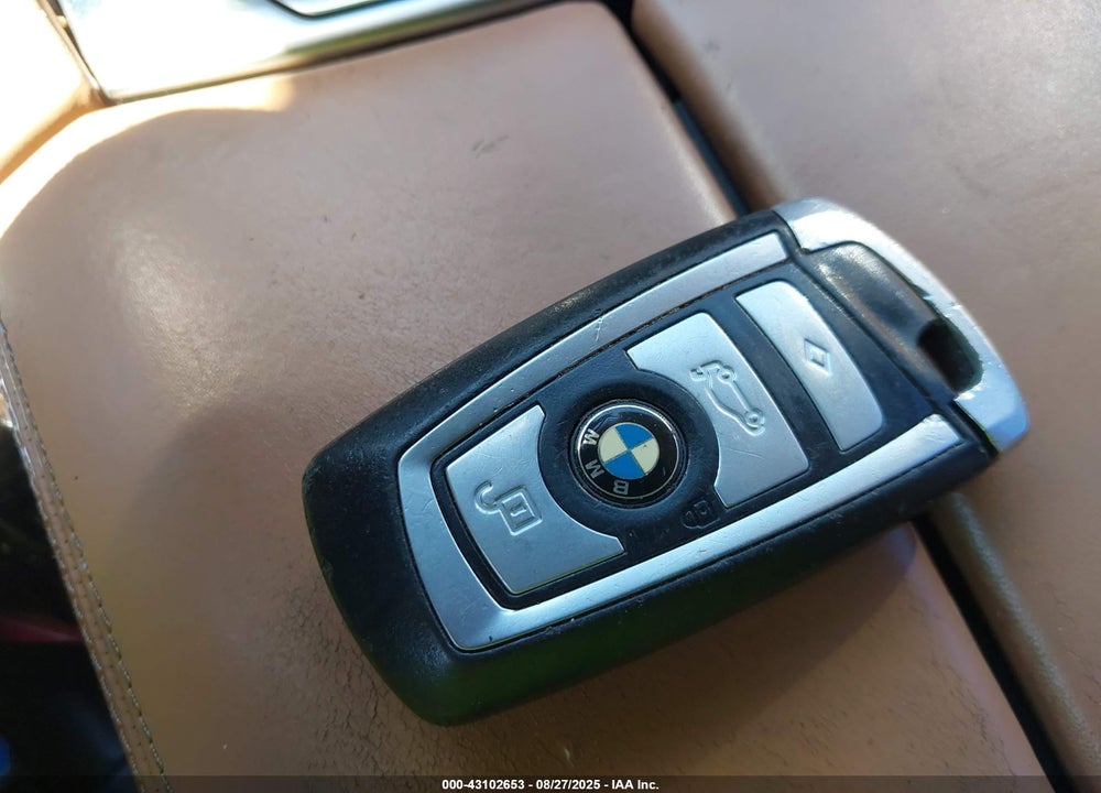 2011 BMW 7 SERIES VIN: WBAKA4C57BC612747