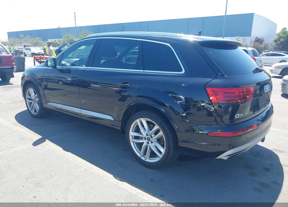 2018 AUDI Q7 3.0T PREMIUM VIN: WA1VAAF79JD010544