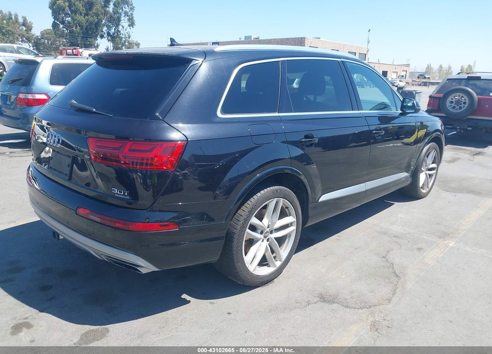2018 AUDI Q7 3.0T PREMIUM VIN: WA1VAAF79JD010544