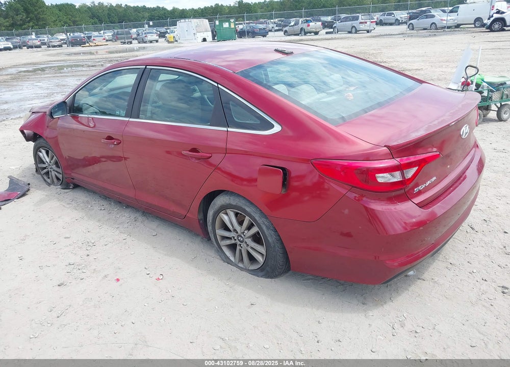 2015 HYUNDAI SONATA SE VIN: 5NPE24AF1FH226652