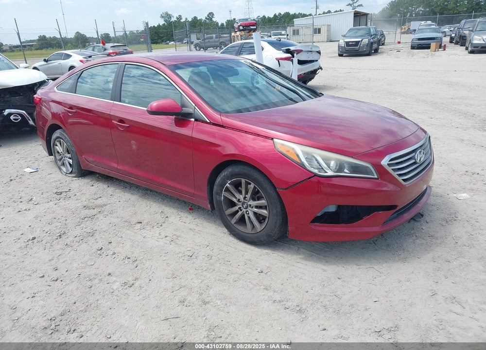 2015 HYUNDAI SONATA SE VIN: 5NPE24AF1FH226652