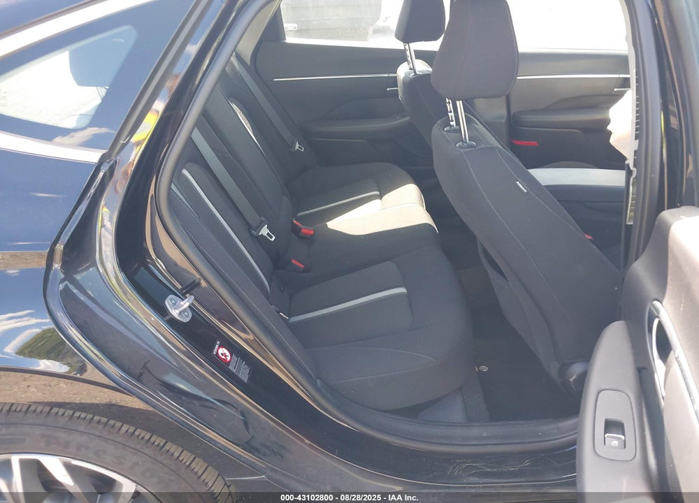 2023 HYUNDAI SONATA VIN: KMHL64JA4PA309352