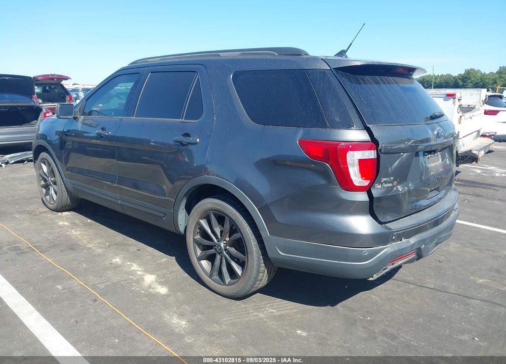 2018 FORD EXPLORER VIN: 1FM5K7D8XJGA02092