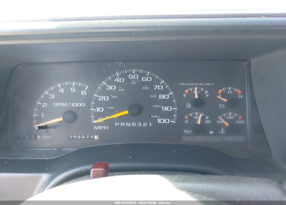 1998 CHEVROLET K1500 FLEETSIDE VIN: 1GCEK14RXWZ173575