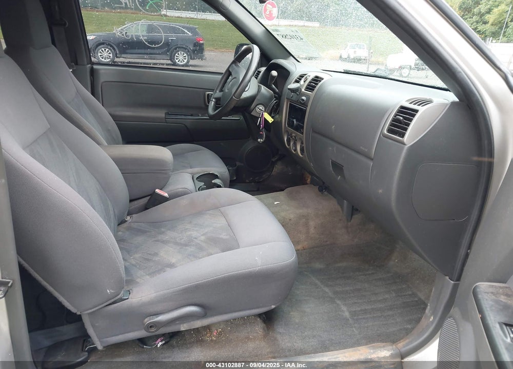 2005 CHEVROLET COLORADO LS VIN: 1GCCS136858278604