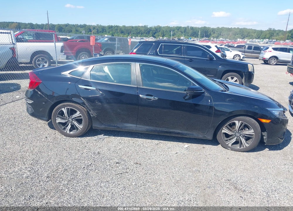 2018 HONDA CIVIC VIN: JHMFC1F92JX019184