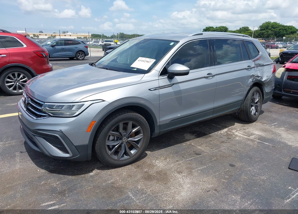 2022 VOLKSWAGEN TIGUAN VIN: 3VV3B7AX0NM149171