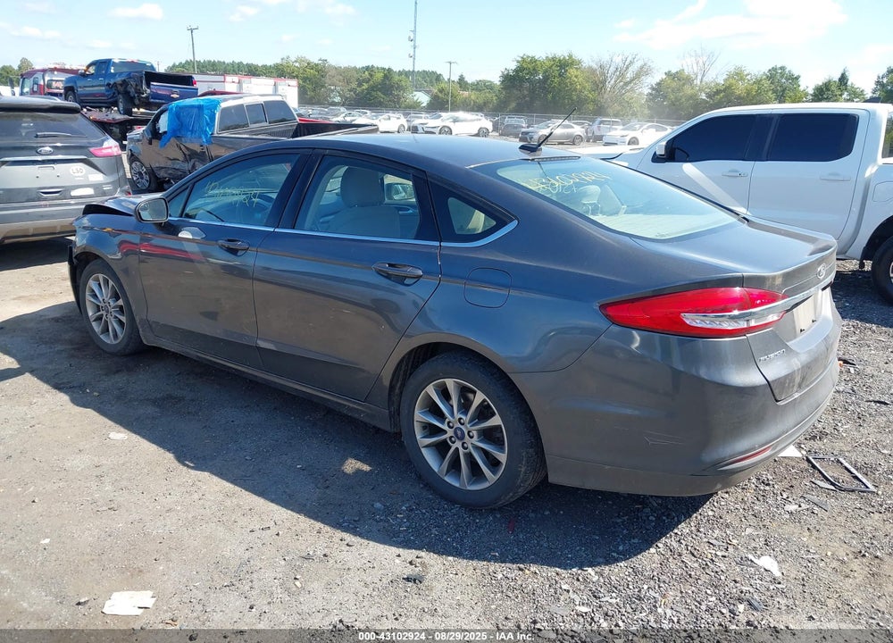 2017 FORD FUSION VIN: 3FA6P0H72HR219549