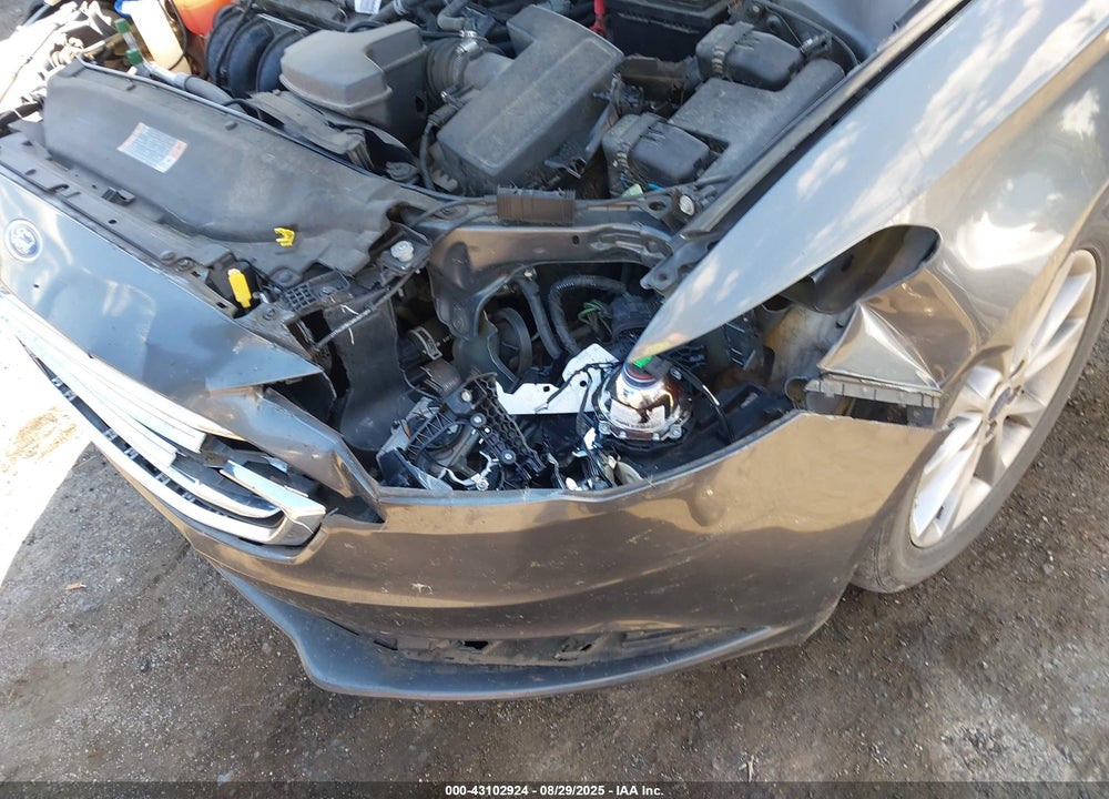 2017 FORD FUSION VIN: 3FA6P0H72HR219549