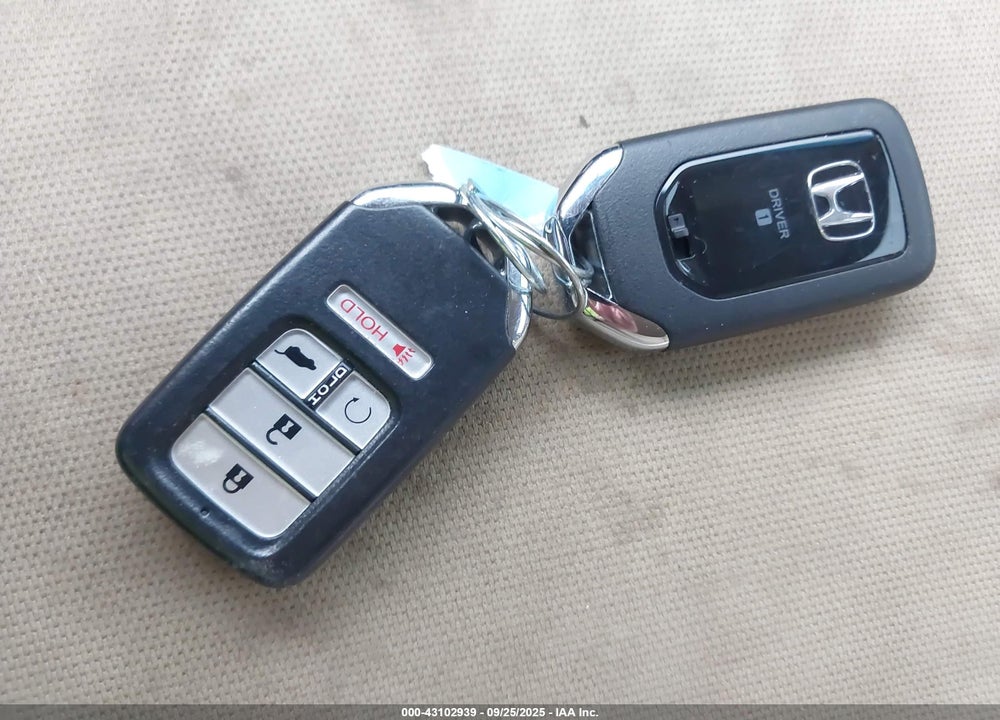 2022 HONDA CR-V HYBRID EX-L VIN: 5J6RT6H80NL042938