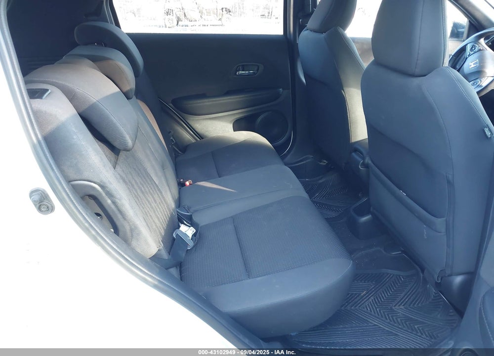 2021 HONDA HR-V VIN: 3CZRU6H17MM727533
