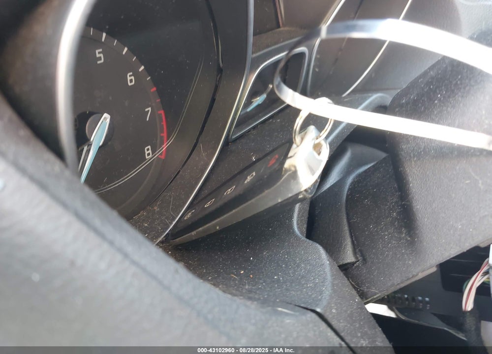 2013 FORD FOCUS VIN: 1FADP3J22DL208163