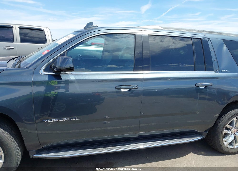 2019 GMC YUKON XL VIN: 1GKS2GKC2KR129802