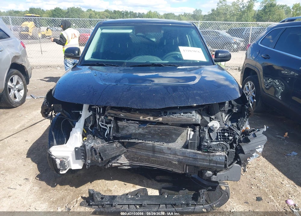 2023 KIA SOUL VIN: KNDJ23AU4P7838597