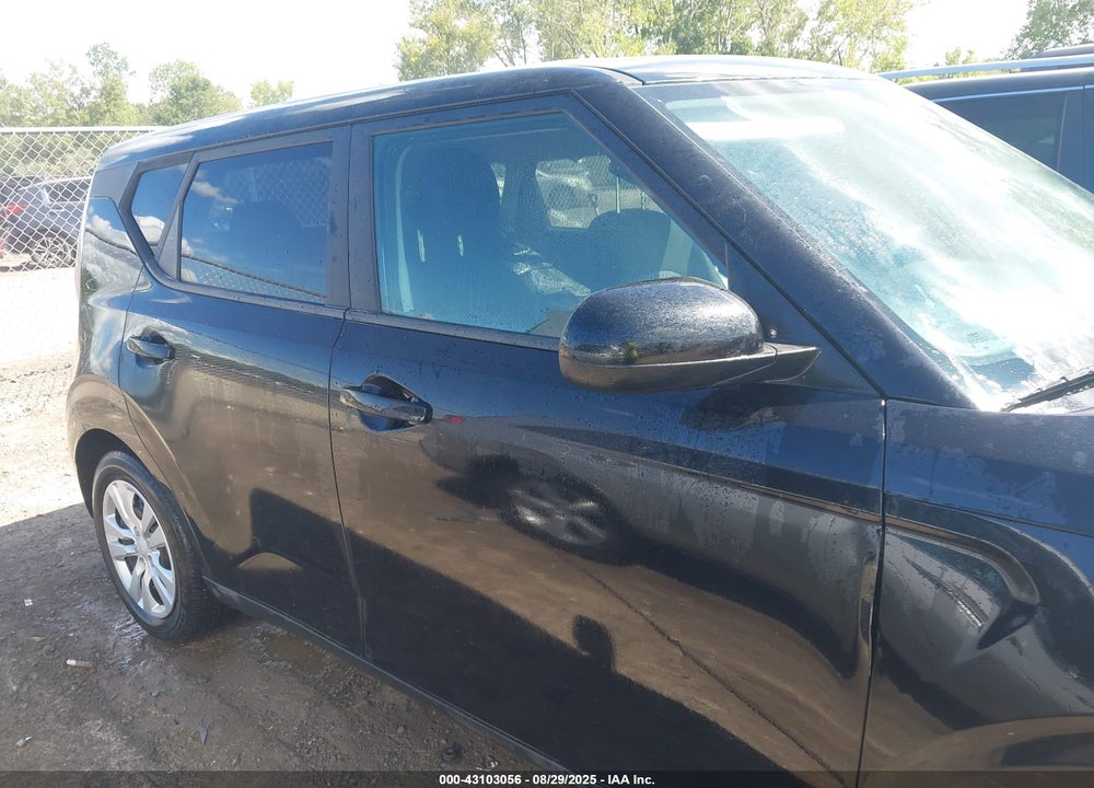 2023 KIA SOUL VIN: KNDJ23AU4P7838597