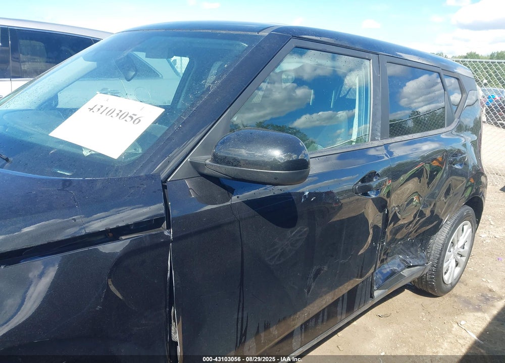 2023 KIA SOUL VIN: KNDJ23AU4P7838597