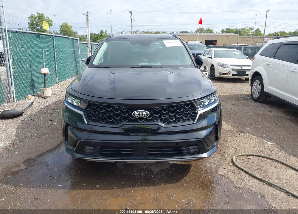 2021 KIA SORENTO VIN: 5XYRK4LF6MG070627