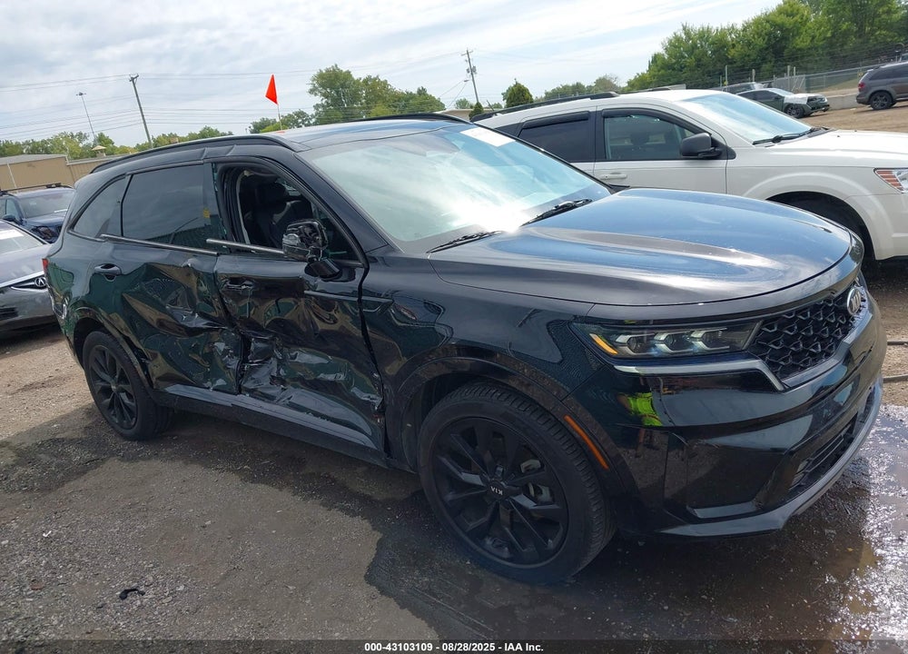 2021 KIA SORENTO VIN: 5XYRK4LF6MG070627