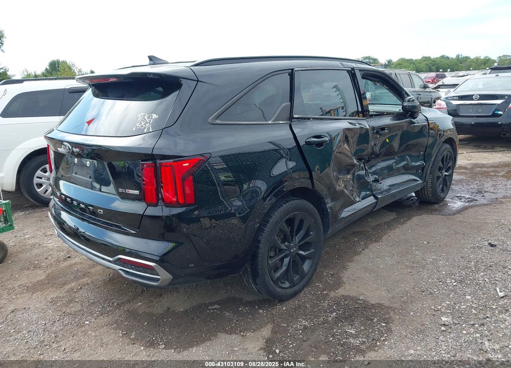 2021 KIA SORENTO VIN: 5XYRK4LF6MG070627